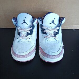 Jordan 3 Retro sz 5C Toddler Sneakers FQ9175-100 White Anthracite Red Stardust